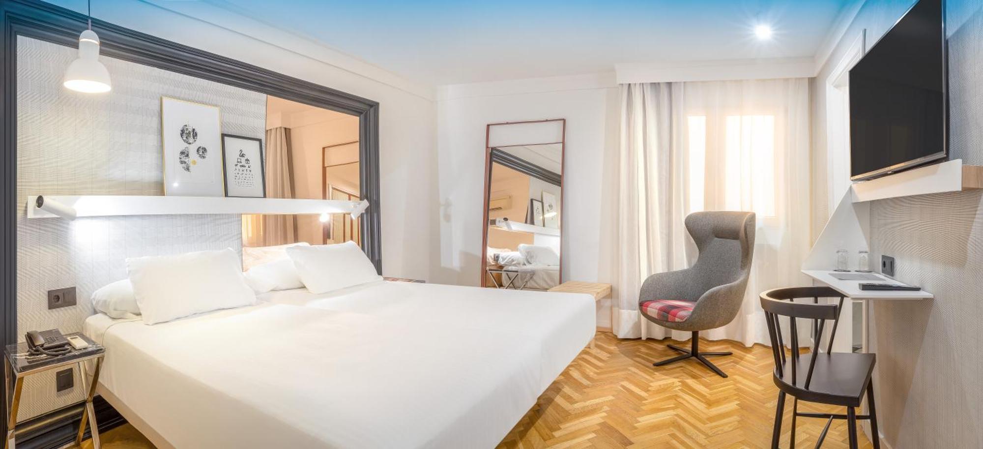 Double or Twin Room,1207681537:JPEG